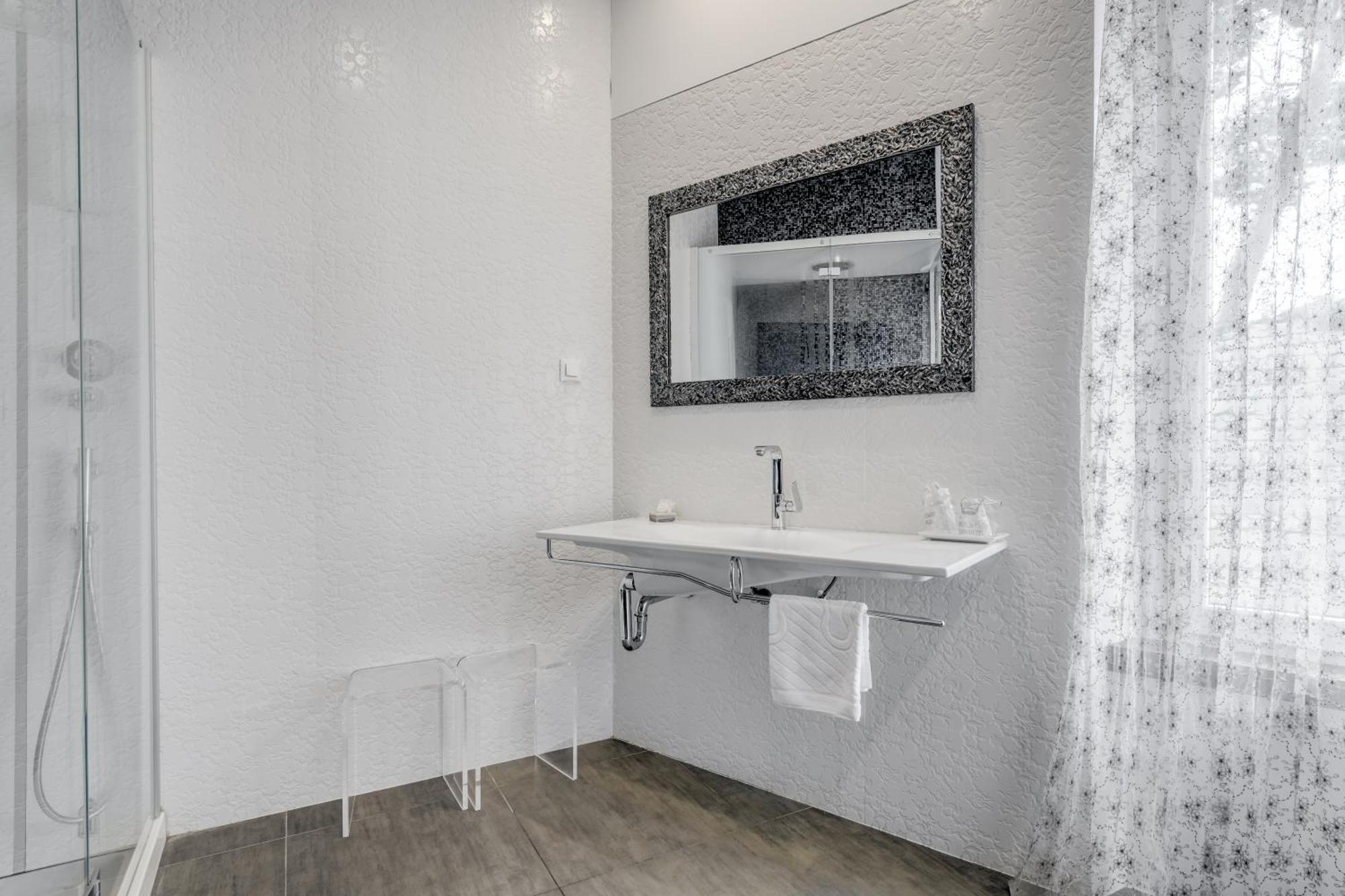 Starlight Luxury Suites Сплит Экстерьер фото