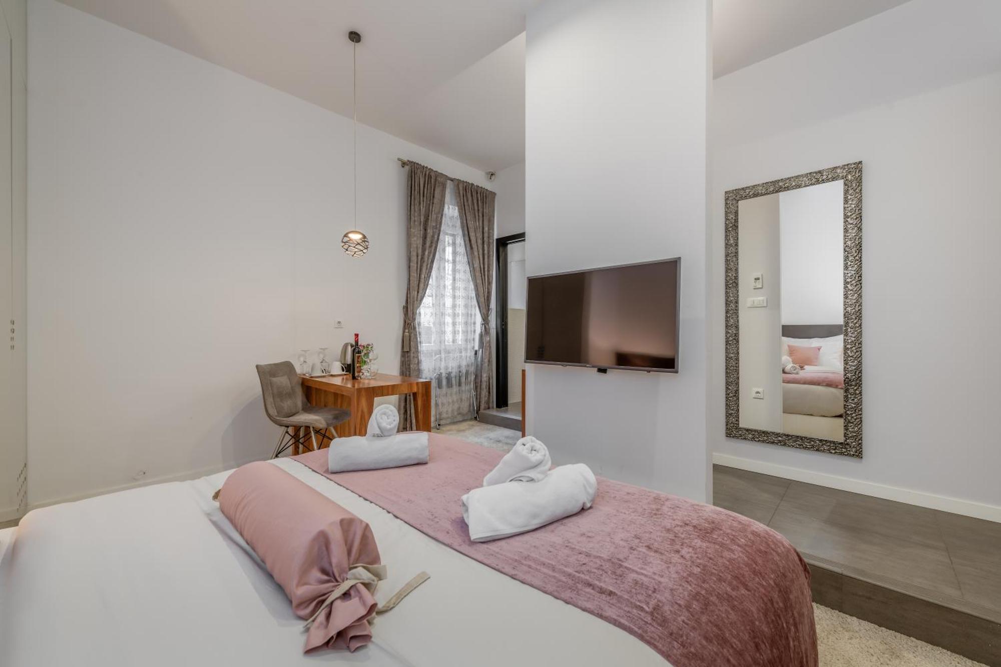 Starlight Luxury Suites Сплит Экстерьер фото