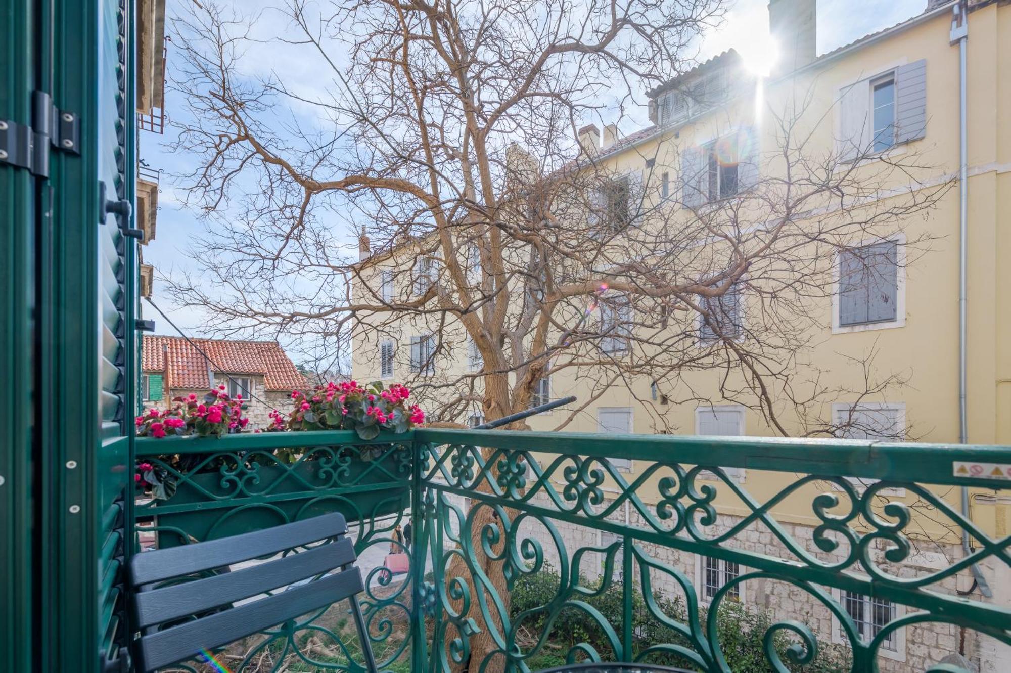 Starlight Luxury Suites Сплит Экстерьер фото